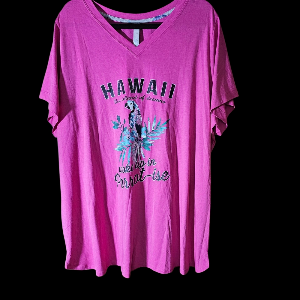 NWOT Cacique Pink Hawaii Parrot Graphic Women's Pajama Set